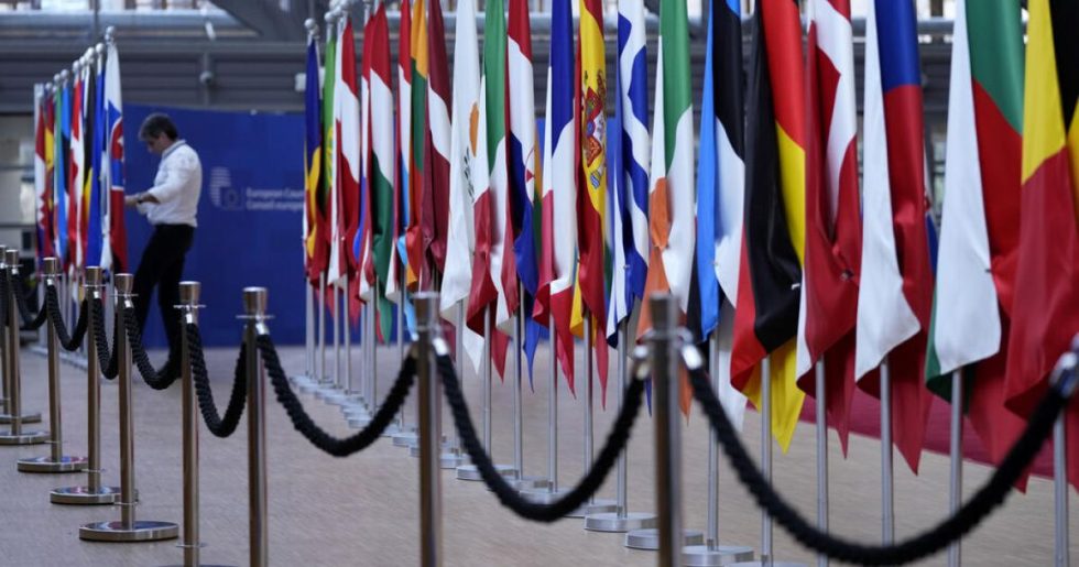 Διαρκείς συσκέψεις, αλλά χωρίς αποφάσεις και μέτρα